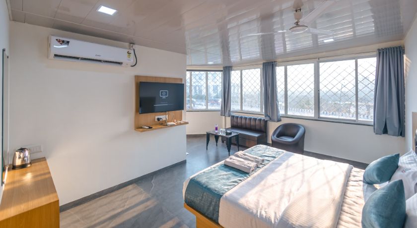 Hotel City View Residency in Navi Mumbai