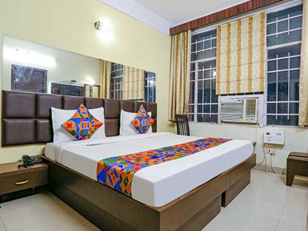Hotel Kanha Classic in Kanpur
