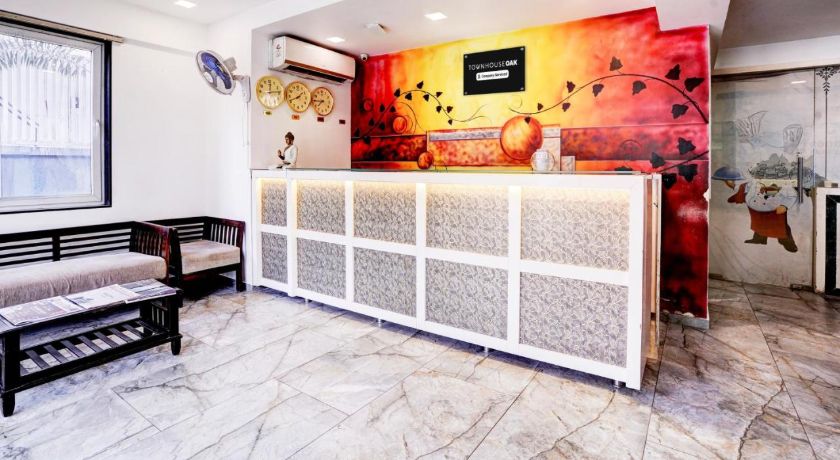 Super Townhouse OAK Kopar Khairane Navi Mumbai in Navi Mumbai