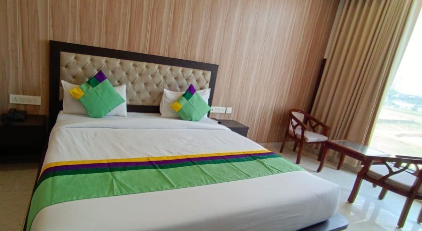 Sky View Hotel in Zirakpur