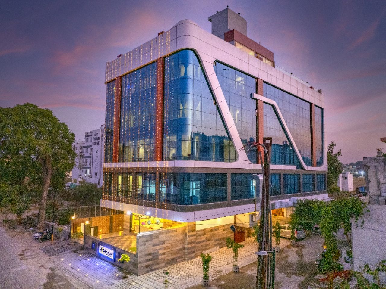 Pax Grand Blue in Udaipur