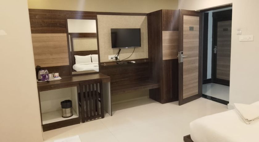 Citi Luxe Hotel in Chennai