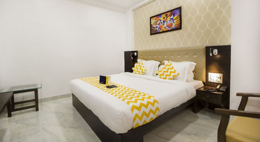 Hotel SS Grandeur in Lucknow