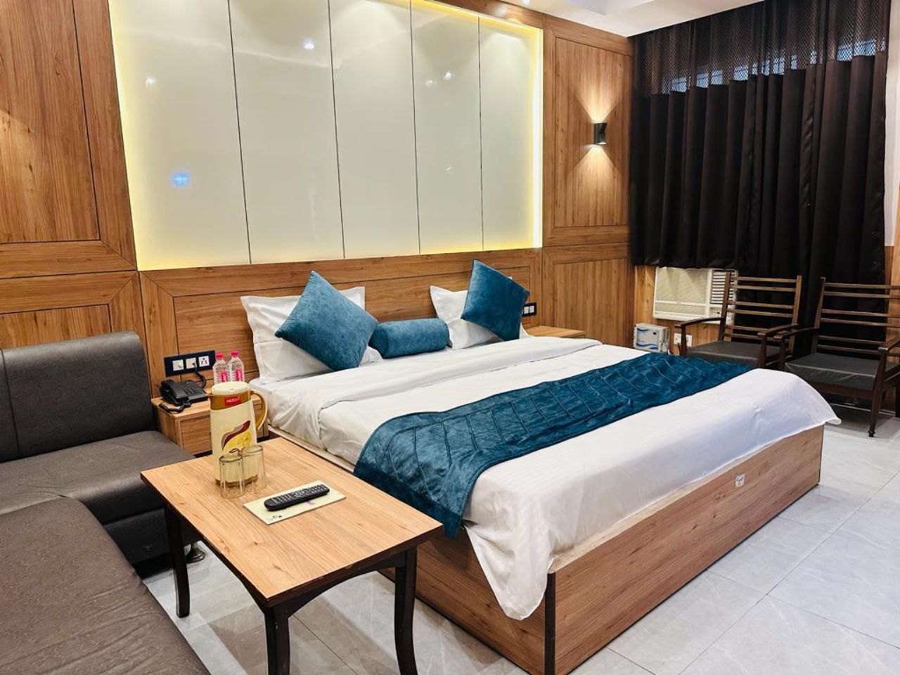 Shane Avadh Hotel in Ayodhya