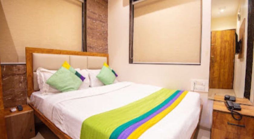 Hotel Amber Imperial in Mumbai