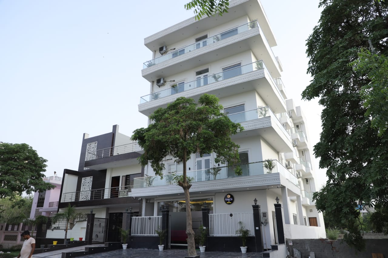 The Grove Hotels in Noida