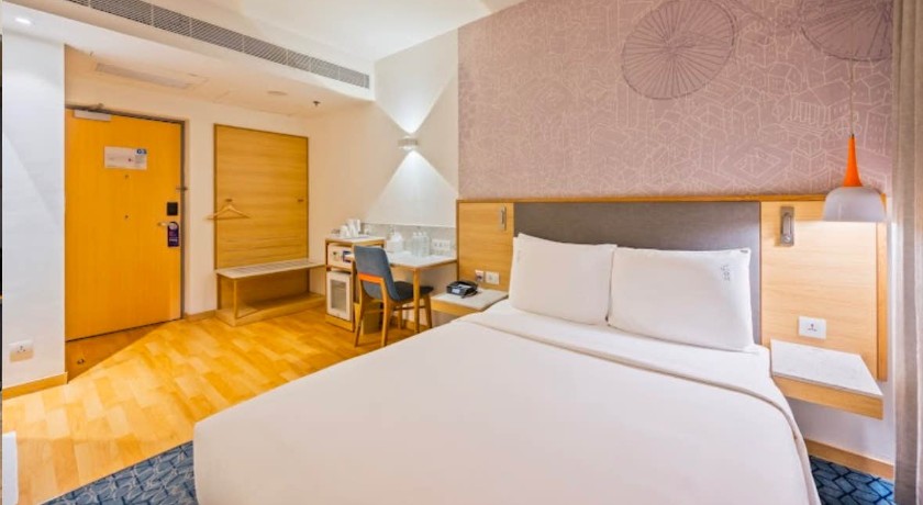 Holiday Inn Express-Knowledge Park in Noida