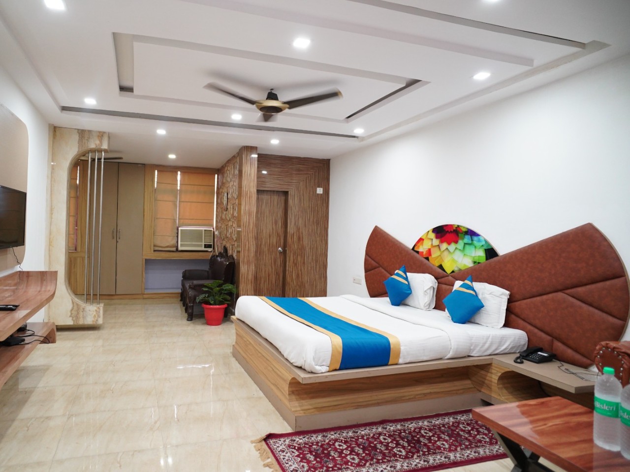 Hotel The Novelty in Kanpur