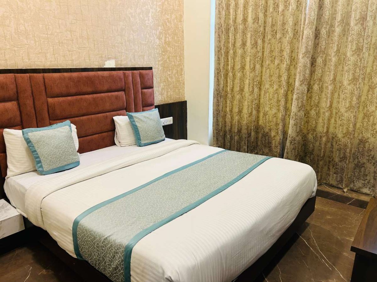 Hotel Krish Villa in Vadodara