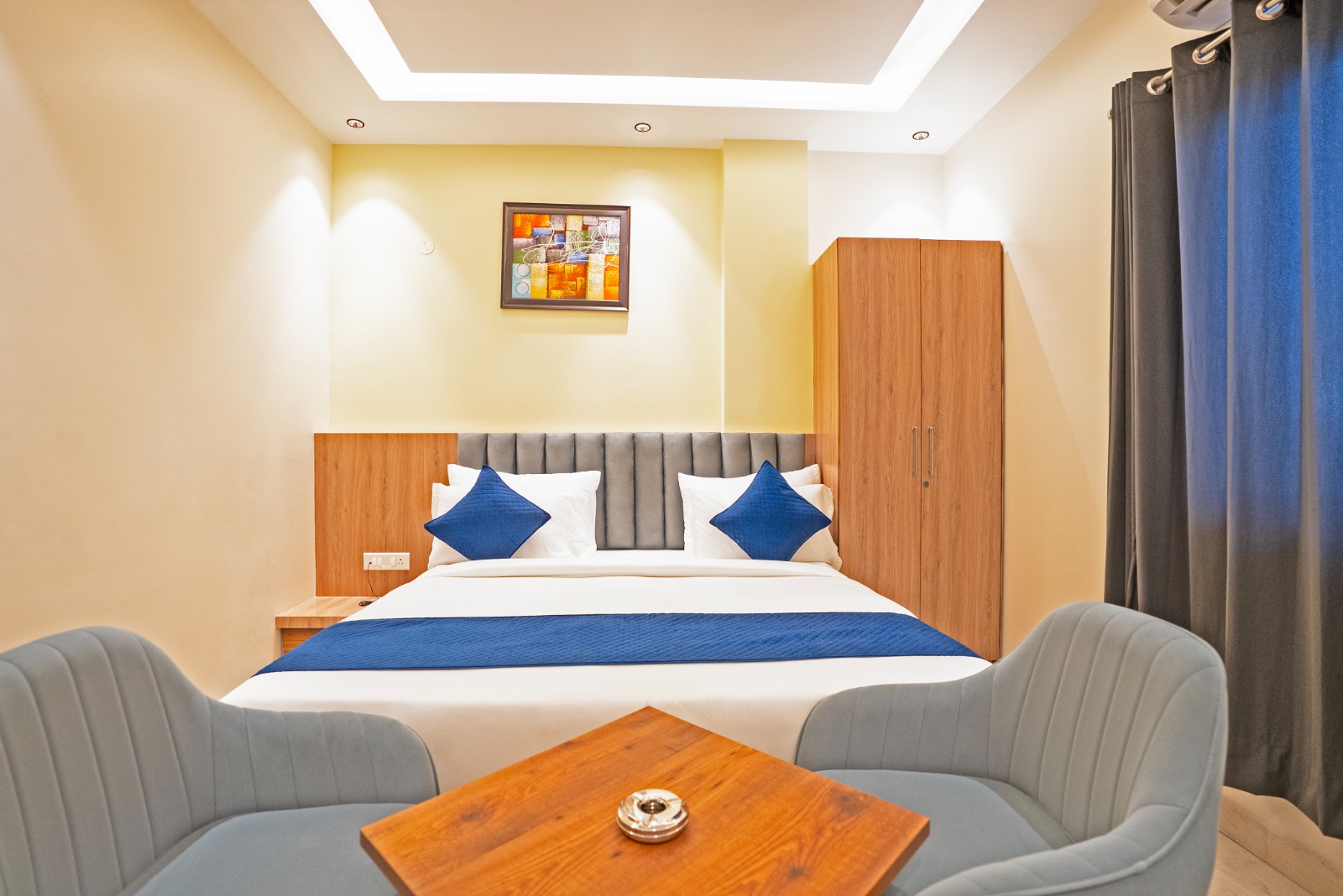 The Prominence Hotel in Noida