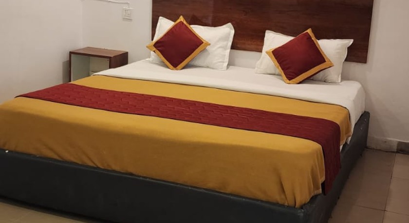 Hotel Sashi Grand in Vijayawada