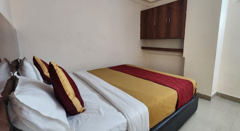 Hotel Sashi Grand in Vijayawada