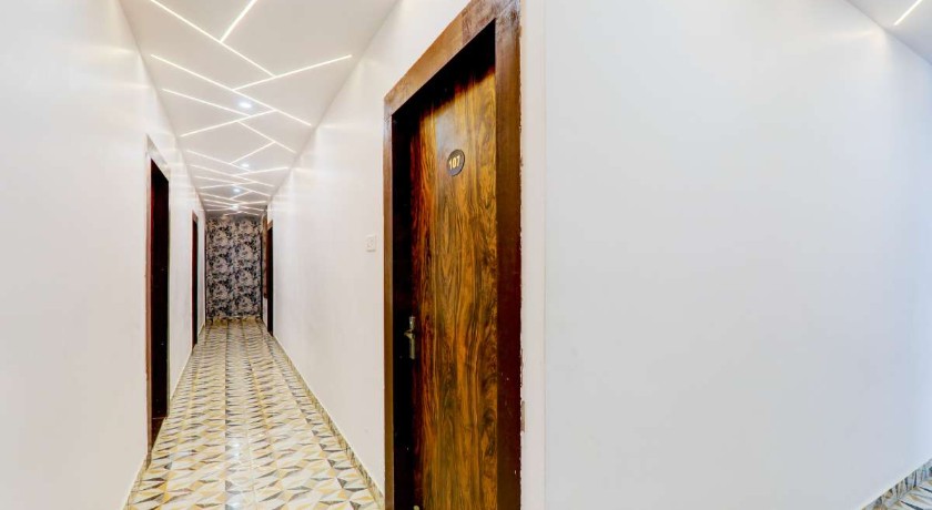 Hotel Kings Paradise in Lucknow