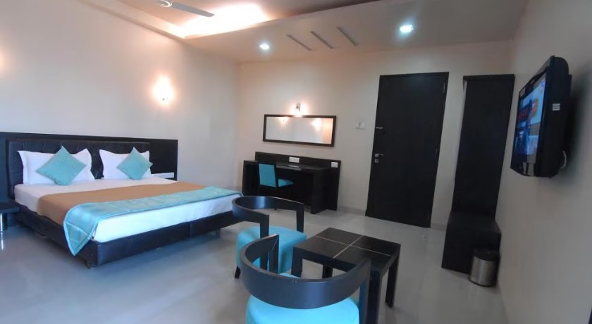 Hotel Western Inn in Vasai