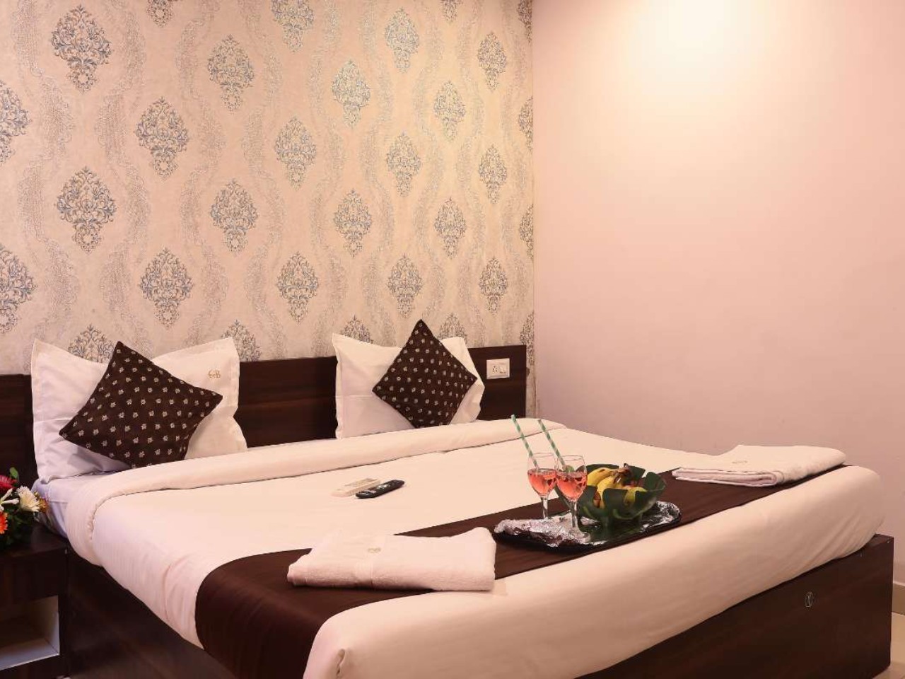 Hotel Golden Tree, Bhopal in Bhopal